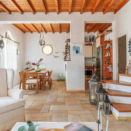 Villa Alisachni House Mykonos Kalafatis
